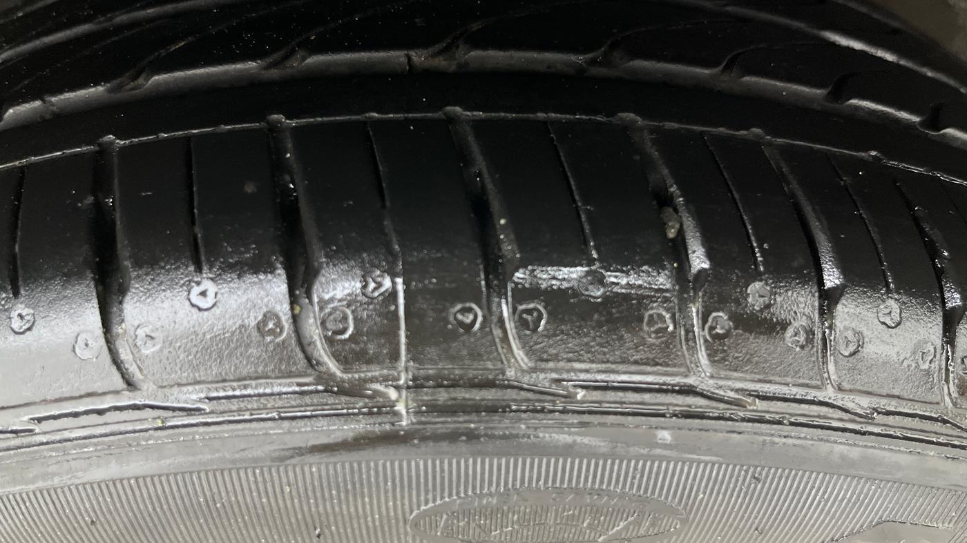 2014 Hyundai Xcent SX 1.2, Petrol, Manual, 69,585 km, Right Rear Tyre Tread