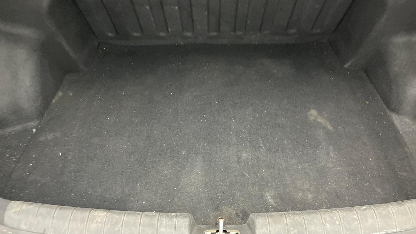 2014 Hyundai Xcent SX 1.2, Petrol, Manual, 69,585 km, Boot Inside