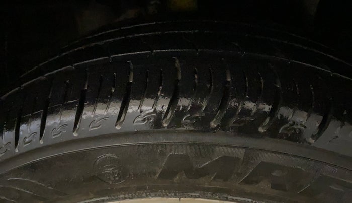 2021 Ford Ecosport TITANIUM 1.5L PETROL, Petrol, Manual, 56,196 km, Right Front Tyre Tread