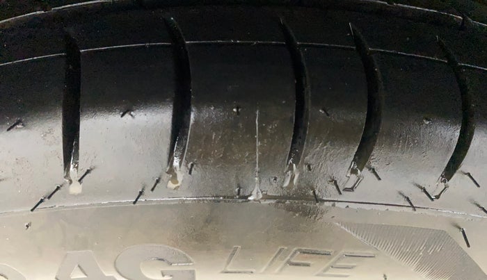 2012 Hyundai Santro Xing GL PLUS, Petrol, Manual, 66,990 km, Right Rear Tyre Tread