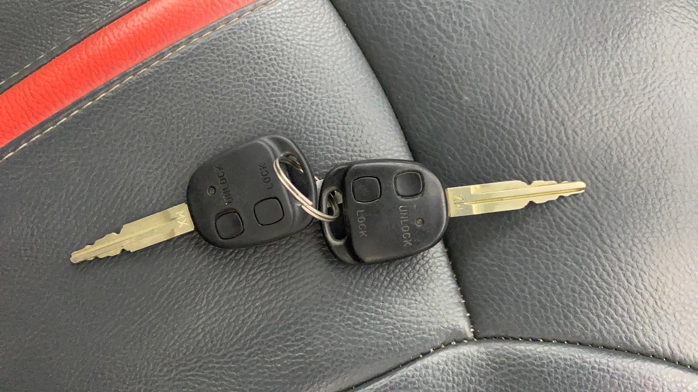 2012 Hyundai Santro Xing GL PLUS, Petrol, Manual, 66,990 km, Key Close Up