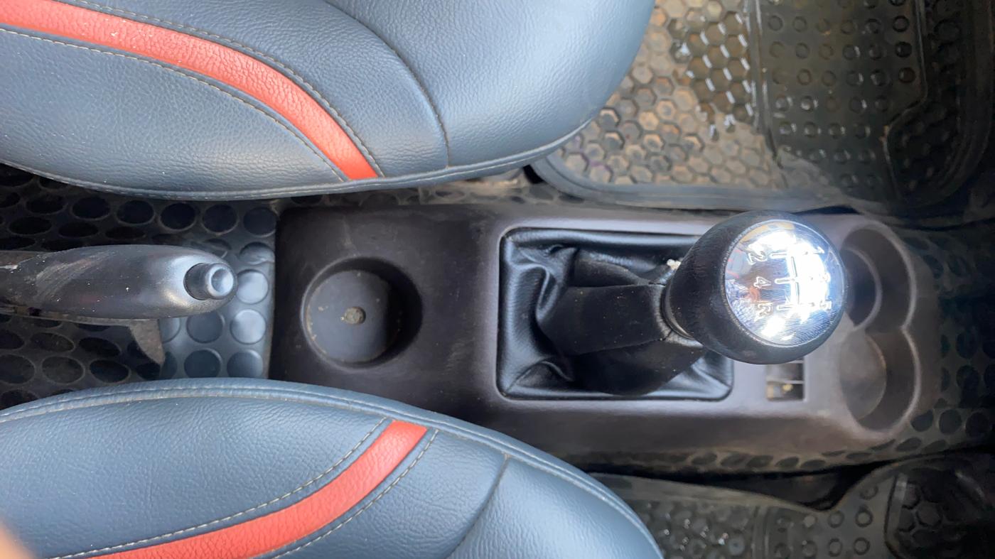 2012 Hyundai Santro Xing GL PLUS, Petrol, Manual, 66,990 km, Gear Lever