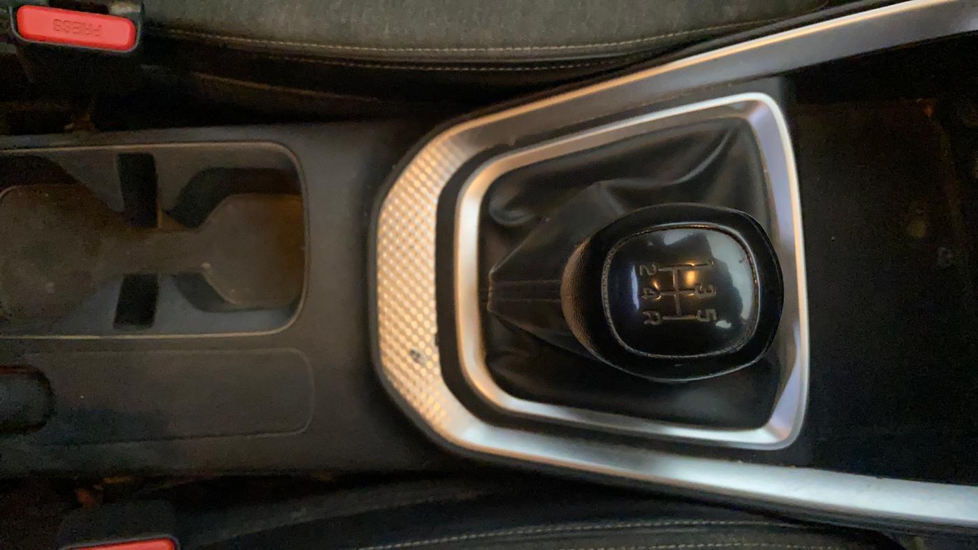 2022 KIA SONET HTK PLUS 1.2, CNG, Manual, 40,451 km, Gear Lever