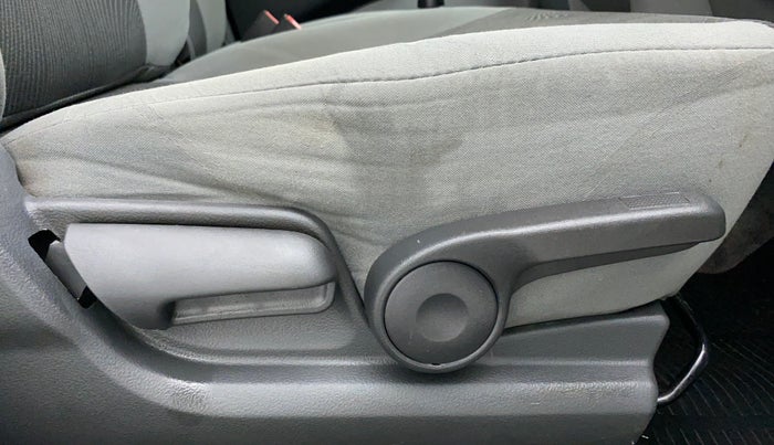 2010 Maruti A Star VXI, Petrol, Manual, 23,797 km, Driver Side Adjustment Panel