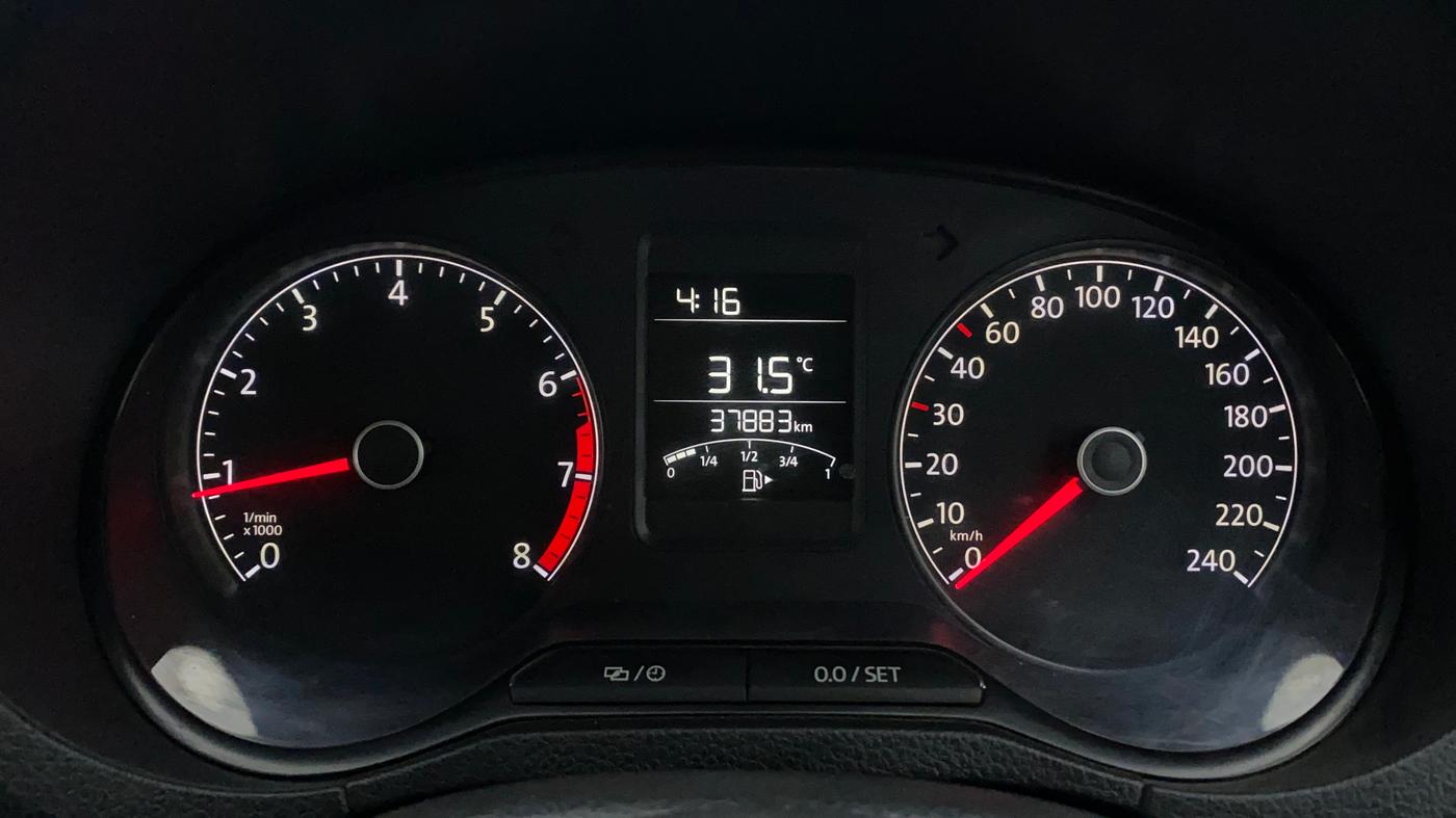 2016 Volkswagen Polo HIGHLINE1.2L, Petrol, Manual, 37,883 km, Odometer Image