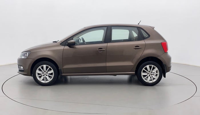 2016 Volkswagen Polo HIGHLINE1.2L, Petrol, Manual, 37,883 km, Left Side