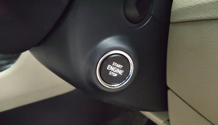 2021 Skoda Superb L&K 2.0 TSI AT, Petrol, Automatic, 43,942 km, Keyless Start/ Stop Button