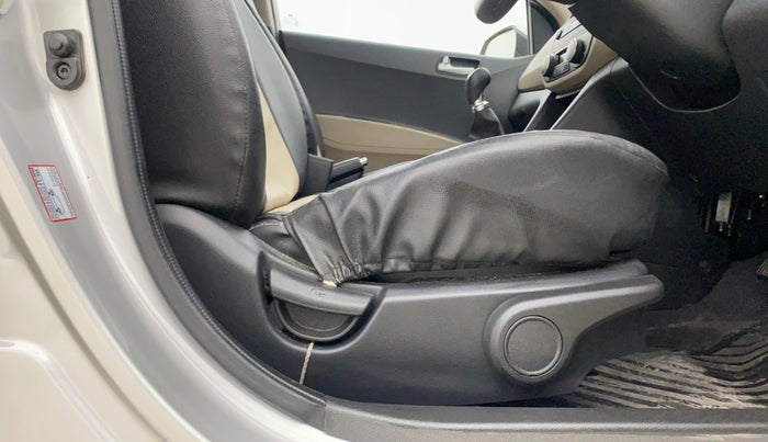 2017 Hyundai Grand i10 ASTA 1.2 KAPPA VTVT, Petrol, Manual, 5,943 km, Driver Side Adjustment Panel