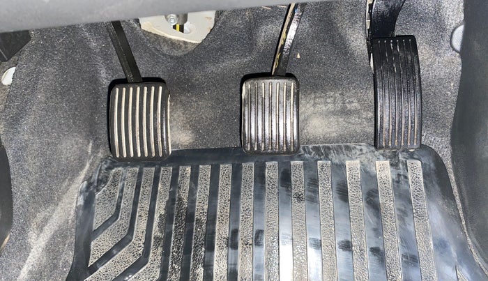 2017 Hyundai Grand i10 ASTA 1.2 KAPPA VTVT, Petrol, Manual, 5,943 km, Pedals