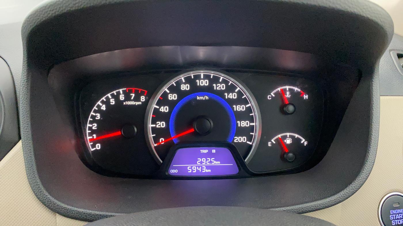 2017 Hyundai Grand i10 ASTA 1.2 KAPPA VTVT, Petrol, Manual, 5,943 km, Odometer Image