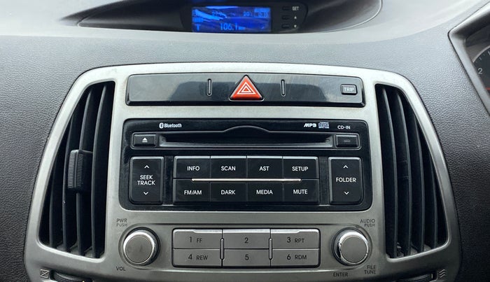 2014 Hyundai i20 SPORTZ 1.2 VTVT, Petrol, Manual, 72,908 km, Infotainment System