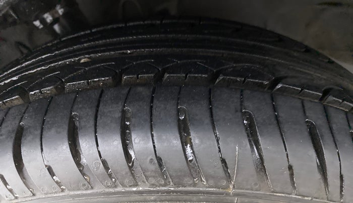 2014 Hyundai i20 SPORTZ 1.2 VTVT, Petrol, Manual, 72,908 km, Left Front Tyre Tread