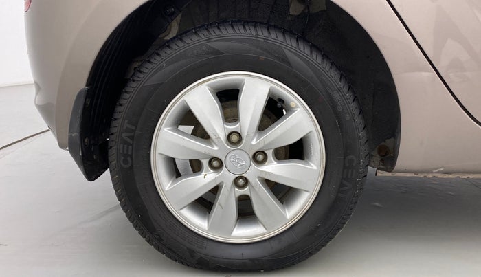 2014 Hyundai i20 SPORTZ 1.2 VTVT, Petrol, Manual, 72,908 km, Right Rear Wheel