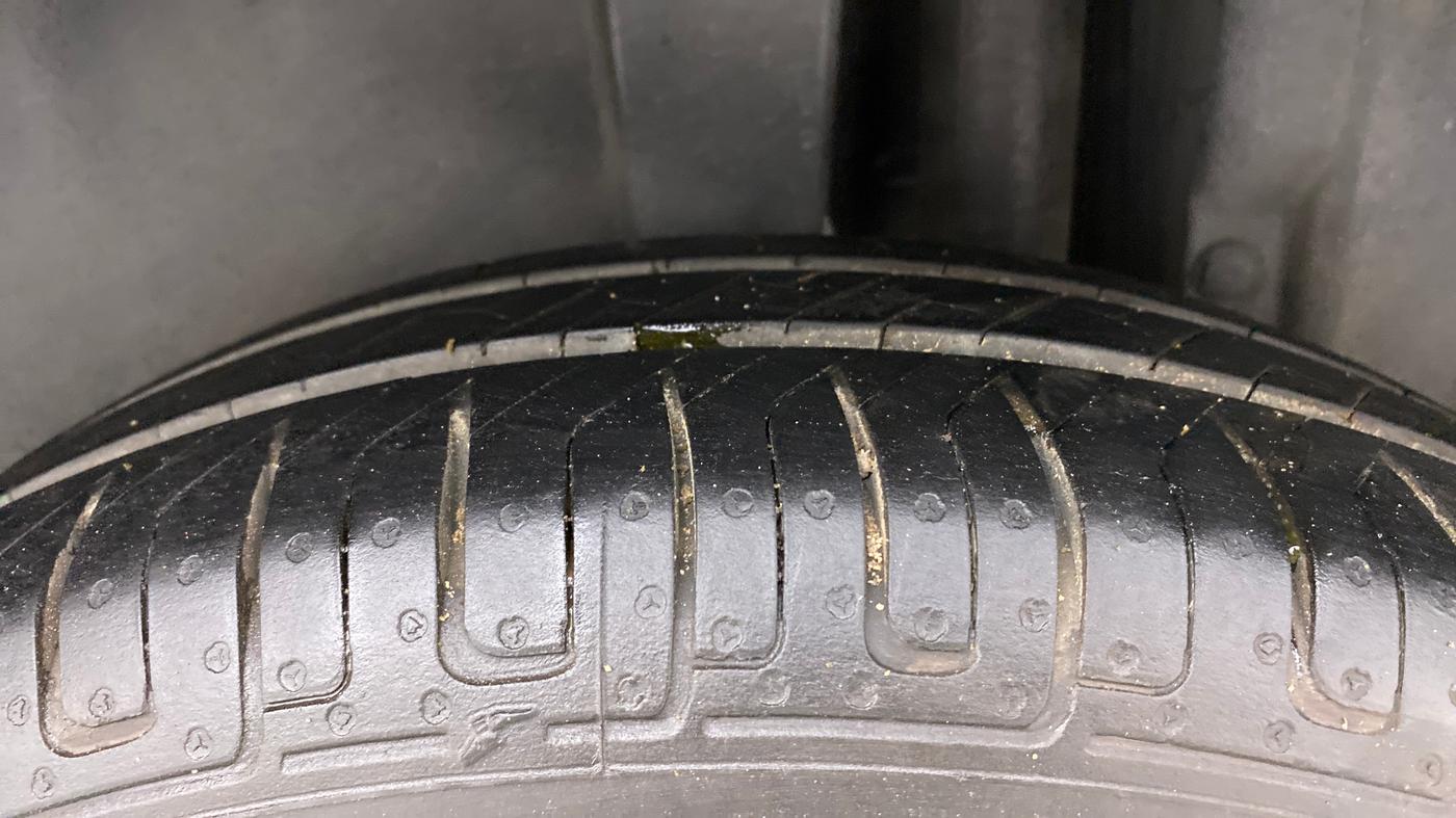 2012 Maruti Swift VDI, Diesel, Manual, 95,626 km, Left Rear Tyre Tread