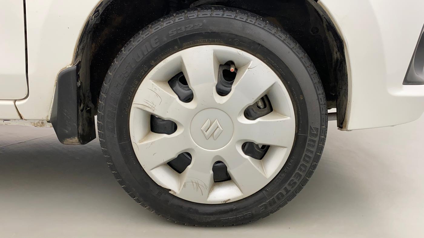 2016 Maruti Alto K10 VXI (O) AMT, Petrol, Automatic, 14,039 km, Right Front Wheel