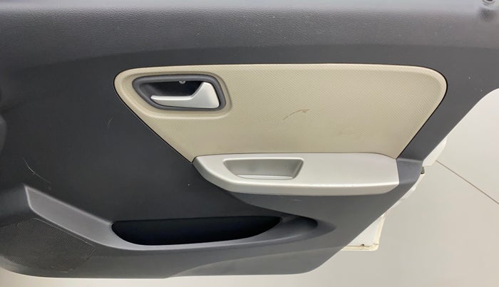 2016 Maruti Alto K10 VXI (O) AMT, Petrol, Automatic, 14,039 km, Driver Side Door Panels Control