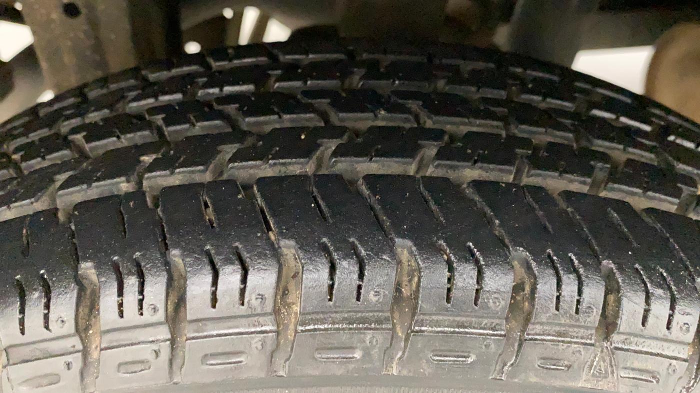 2016 Maruti Alto K10 VXI (O) AMT, Petrol, Automatic, 14,039 km, Right Rear Tyre Tread