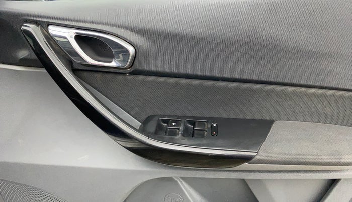 2018 Tata TIGOR XZ PETROL, Petrol, Manual, 58,555 km, Driver Side Door Panels Control