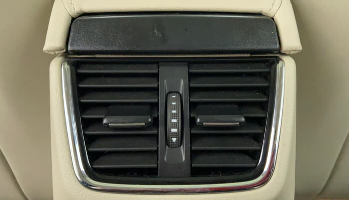 2019 Skoda Octavia LK 1.8 TSI AT, Petrol, Automatic, 18,604 km, Rear AC Vents