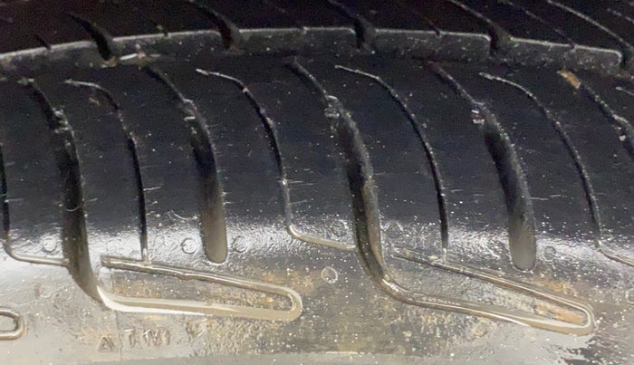 2018 Hyundai Elite i20 ASTA 1.2 (O), Petrol, Manual, 57,973 km, Left Rear Tyre Tread