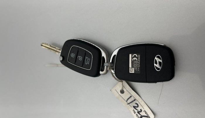 2016 Hyundai Creta S 1.6 PETROL, Petrol, Manual, 98,540 km, Key Close Up