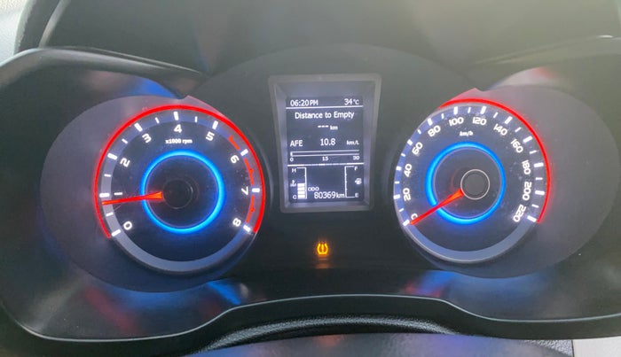 2022 Mahindra XUV300 W8 (O) 1.2 PETROL, Petrol, Manual, 80,884 km, Odometer Image