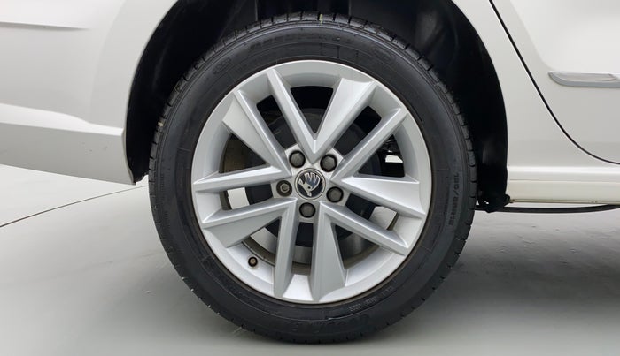 2021 Skoda Rapid STYLE 1.0 AT, Petrol, Automatic, 3,458 km, Right Rear Wheel