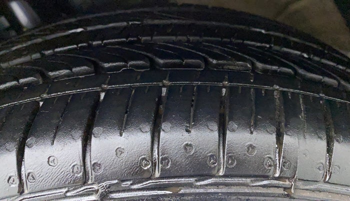 2021 Skoda Rapid STYLE 1.0 AT, Petrol, Automatic, 3,458 km, Left Front Tyre Tread