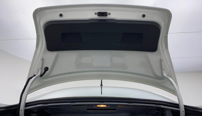2021 Skoda Rapid STYLE 1.0 AT, Petrol, Automatic, 3,458 km, Boot Door Open