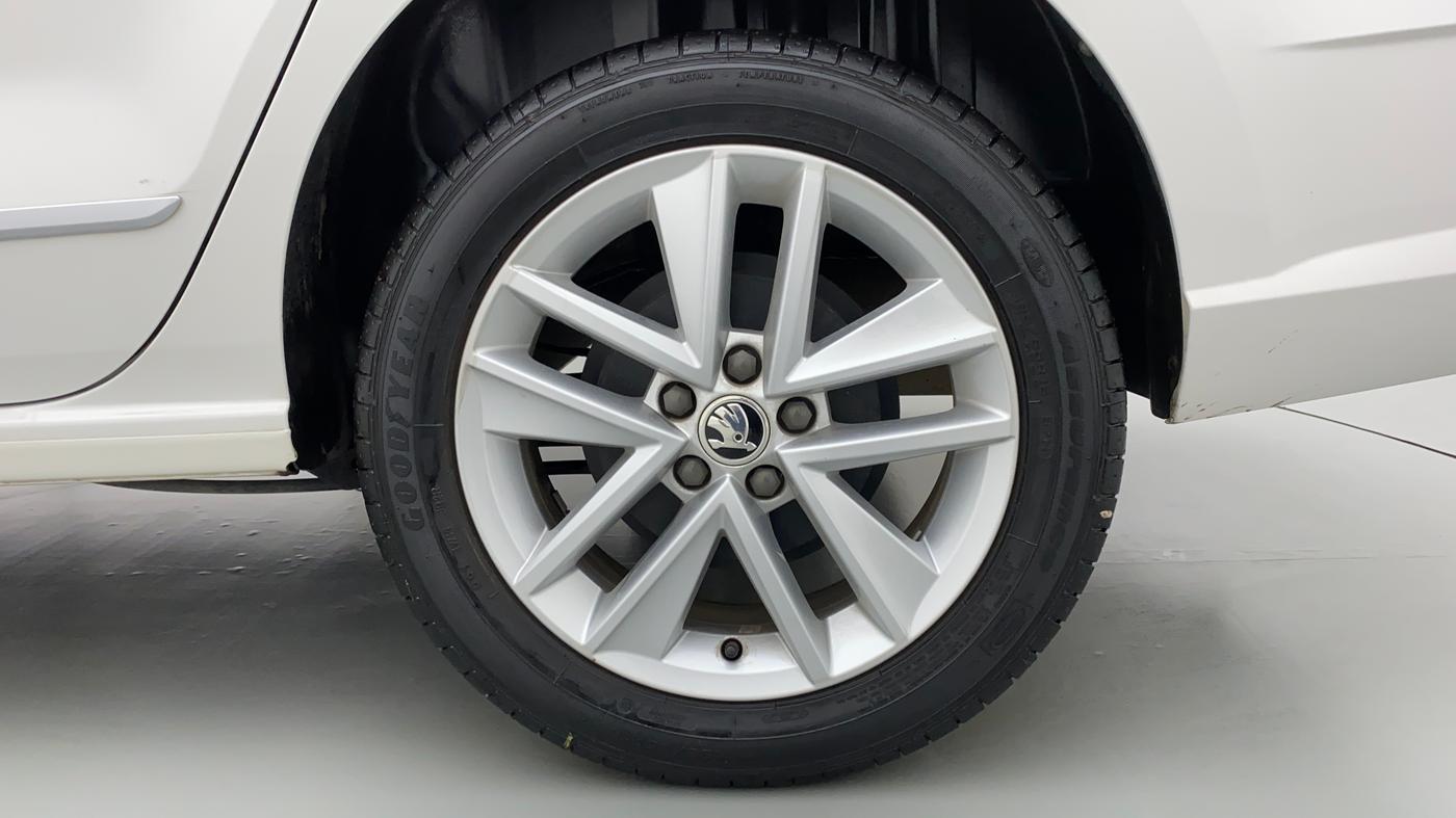 2021 Skoda Rapid STYLE 1.0 AT, Petrol, Automatic, 3,458 km, Left Rear Wheel