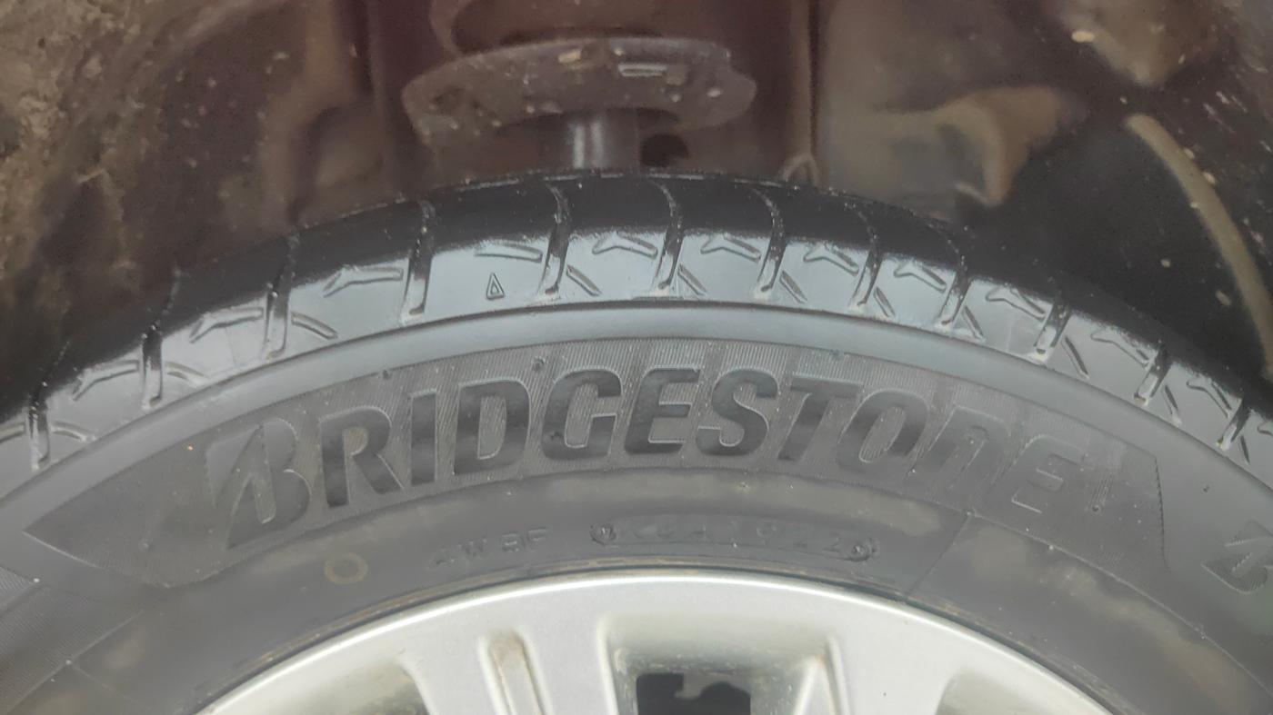 2018 Tata Tiago XZA PETROL, Petrol, Automatic, 72,397 km, Right Front Tyre Tread