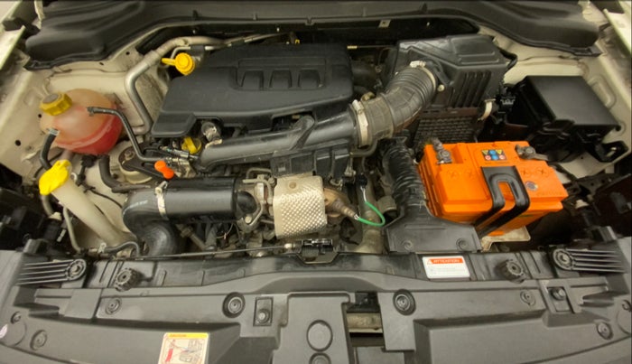 2019 Mahindra XUV300 W8 (O) 1.2 PETROL, Petrol, Manual, 48,244 km, Open Bonet