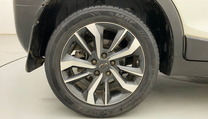 2019 Mahindra XUV300 W8 (O) 1.2 PETROL, Petrol, Manual, 48,244 km, Right Rear Wheel