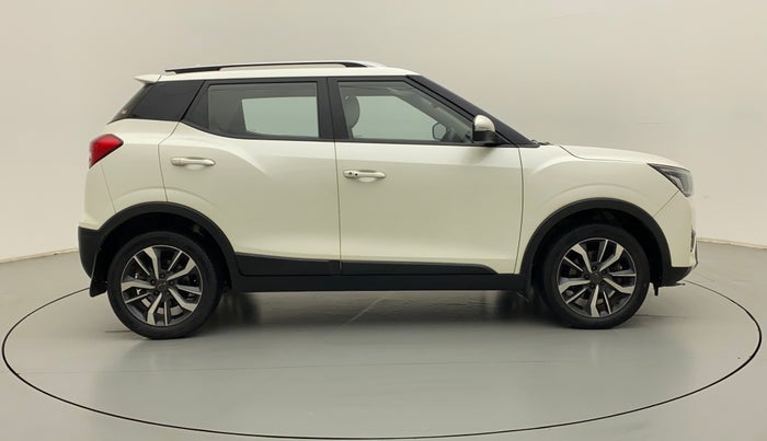 2019 Mahindra XUV300 W8 (O) 1.2 PETROL, Petrol, Manual, 48,244 km, Right Side View