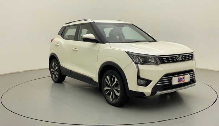 2019 Mahindra XUV300 W8 (O) 1.2 PETROL, Petrol, Manual, 48,244 km, Right Front Diagonal
