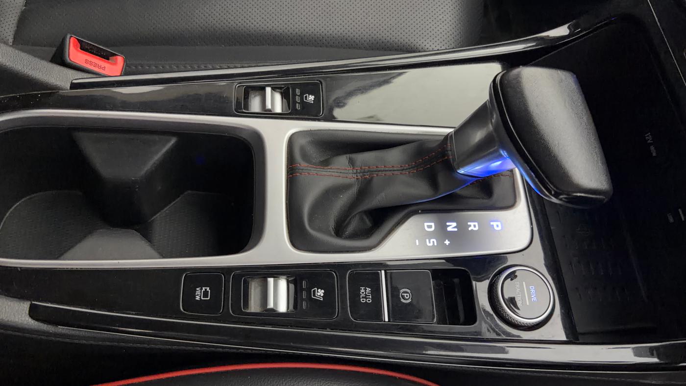 2023 Hyundai Creta SX (O) 1.5 Diesel AT Knight Edition, Diesel, Automatic, 72,509 km, Gear Lever