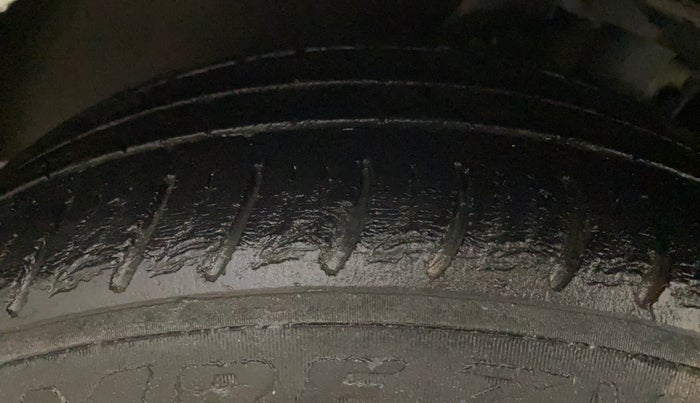 2020 Tata ALTROZ XZ PETROL, Petrol, Manual, 71,504 km, Left Front Tyre Tread