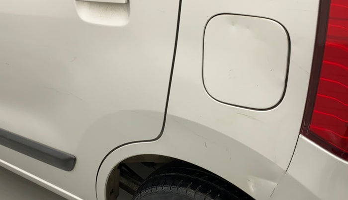 2012 Maruti Wagon R 1.0 VXI, Petrol, Manual, 34,187 km, Left quarter panel - Slightly dented