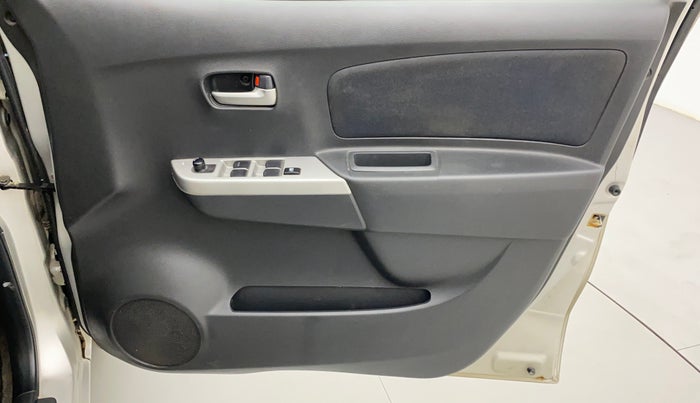 2012 Maruti Wagon R 1.0 VXI, Petrol, Manual, 34,187 km, Driver Side Door Panels Control