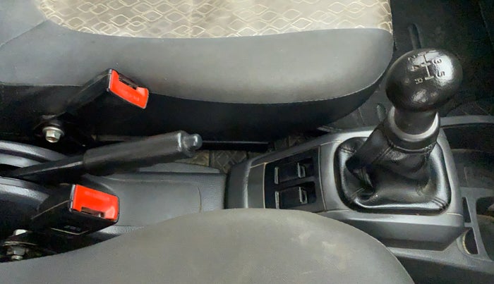 2016 Maruti Alto 800 LXI, Petrol, Manual, 25,201 km, Gear Lever