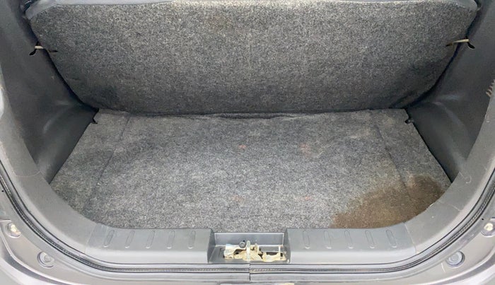 2016 Maruti Alto 800 LXI, Petrol, Manual, 25,201 km, Boot Inside