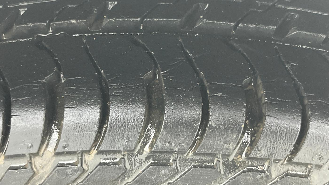 2016 Maruti Alto K10 VXI, Petrol, Manual, 18,871 km, Left Rear Tyre Tread