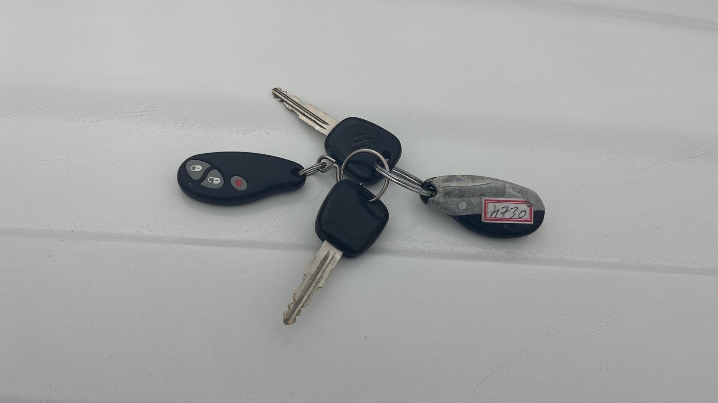 2016 Maruti Alto K10 VXI, Petrol, Manual, 18,871 km, Key Close Up