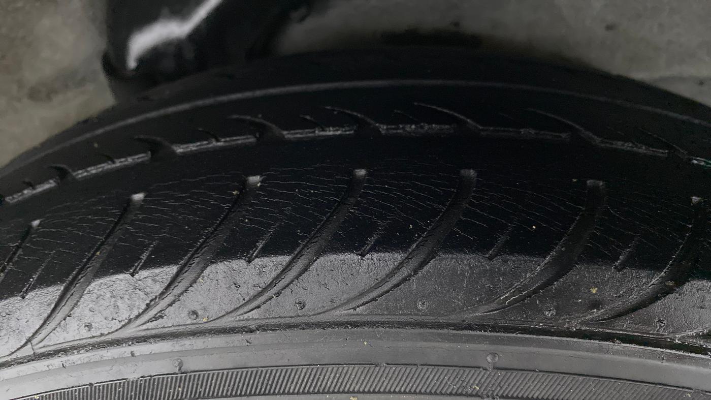 2013 Hyundai i10 MAGNA 1.1 IRDE2, Petrol, Manual, 39,265 km, Left Rear Tyre Tread