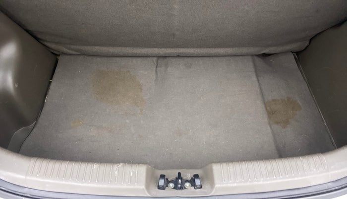 2013 Hyundai i10 MAGNA 1.1 IRDE2, Petrol, Manual, 39,265 km, Boot Inside