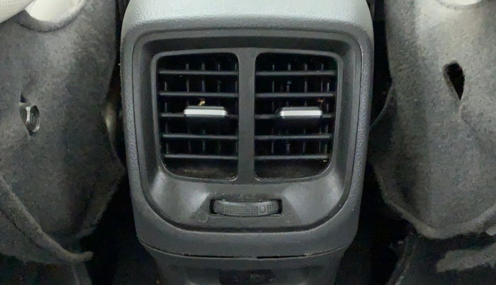 2020 Hyundai GRAND I10 NIOS SPORTZ CNG MT, CNG, Manual, 79,701 km, Rear AC Vents