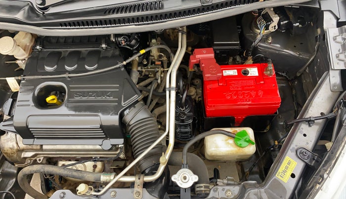 2015 Maruti Wagon R 1.0 VXI, Petrol, Manual, 1,15,577 km, Engine View - Left