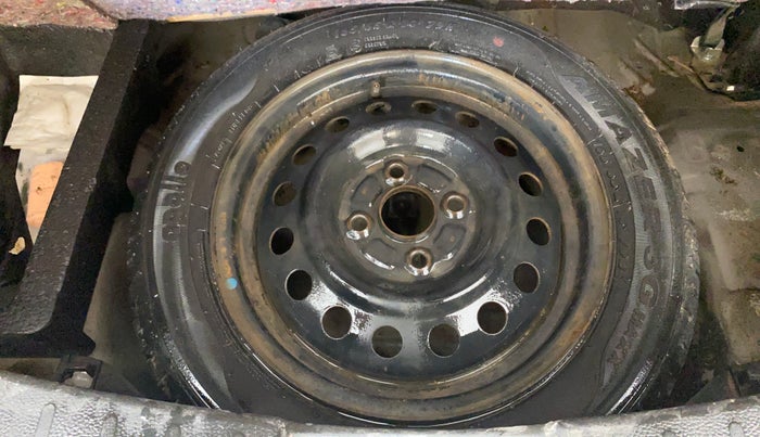 2015 Maruti Wagon R 1.0 VXI, Petrol, Manual, 1,15,577 km, Spare Tyre