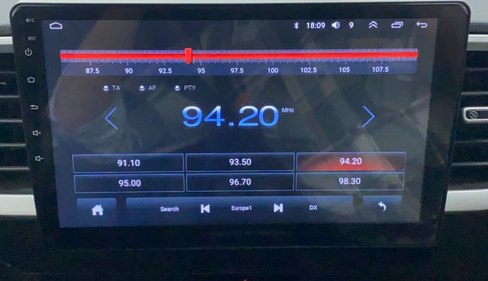 2020 Hyundai VENUE S 1.2, Petrol, Manual, 44,128 km, Infotainment System
