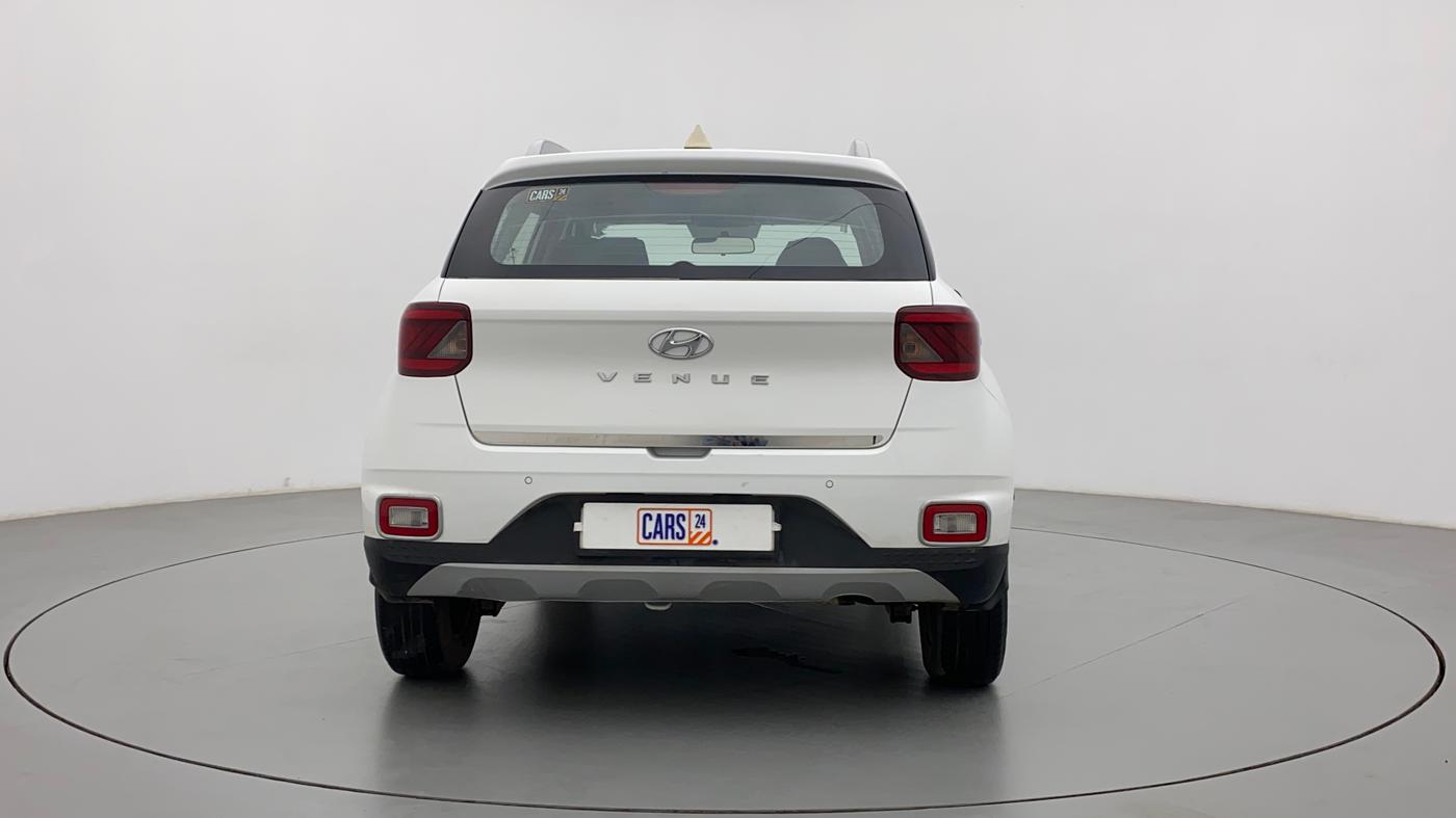2020 Hyundai VENUE S 1.2, Petrol, Manual, 44,128 km, Back/Rear